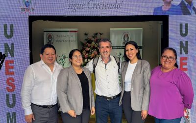 El investigador de la UCU, Adrian Pino dictó una conferencia magistral en Ecuador sobre Inteligencia Artificial y desinformación